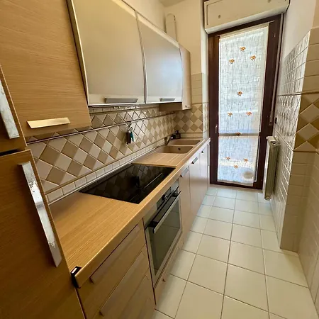 Apartment Domus Leonardo Fiumicino